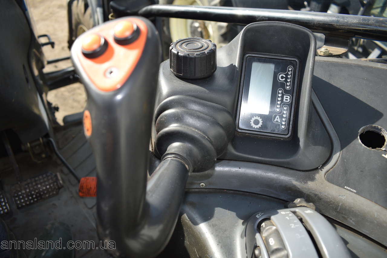 Трактор колісний New Holland TM135 n2 - 26 - Annaland.com.ua.jpg Продаж бу сг техніки з Нідерландів